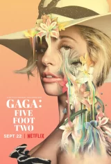 Gaga: 155 cm Gaga: Five Foot Two
